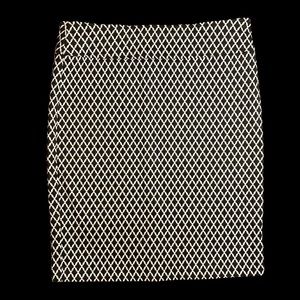 SOHO Apparel Black White Pencil Skirt - Sz Large - Thick - Discounted Shipping!